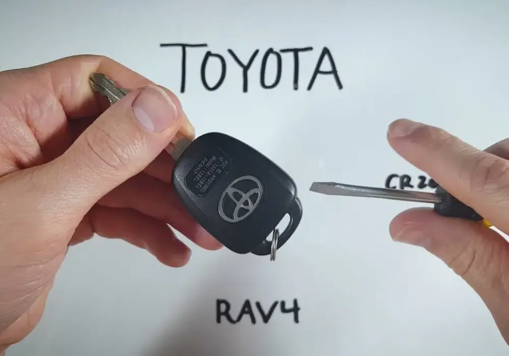 Jak dobrać właściwą baterię do kluczyka Toyota RAV4: kompletny poradnik
