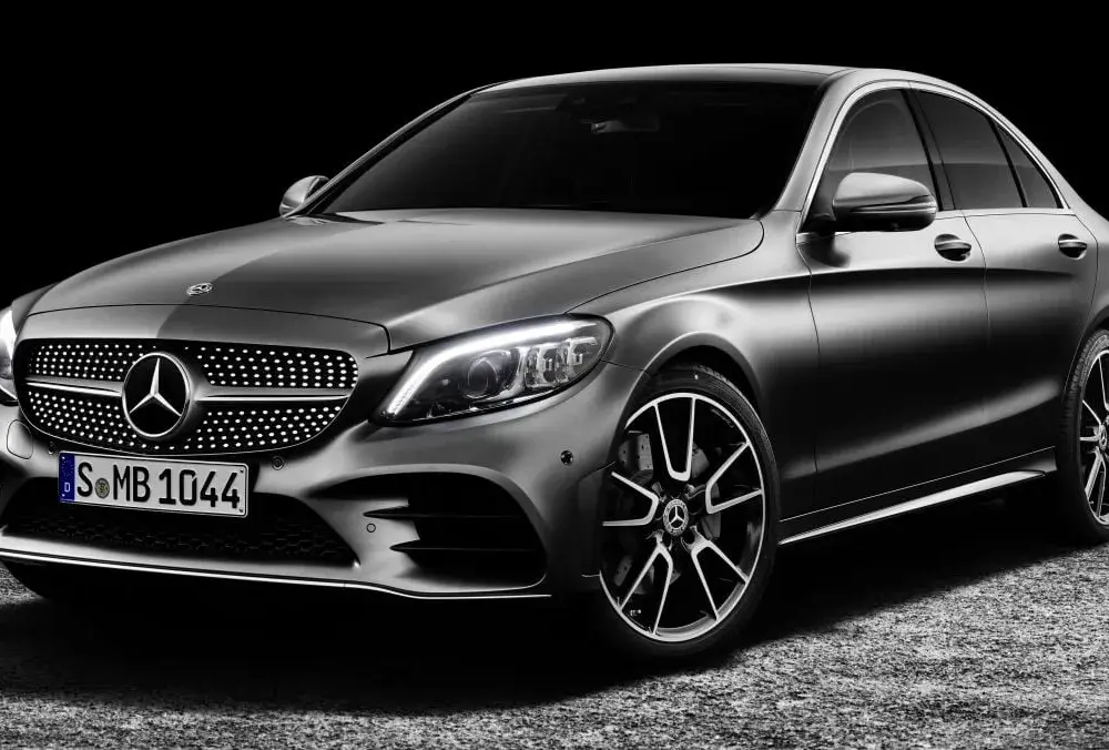 Mercedes C-Class W205: opinie, problemy, wyposażenie i porównanie z konkurencją