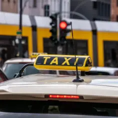 Jakie auto na taxi? Wybierz najlepsze modele dla swojego biznesu!