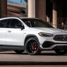 Mercedes-Benz GLA: wszystko, co musisz wiedzieć przed zakupem i opinie użytkowników