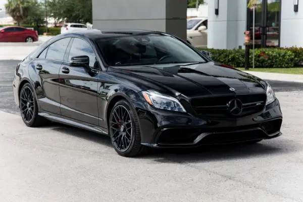 Mercedes CLS 63 AMG – Ceny, specyfikacje i najczęstsze problemy